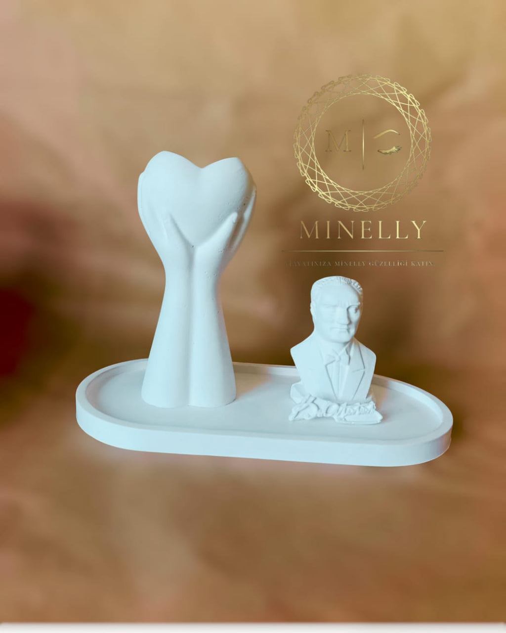 Minelly Kalpten Kalbe Dokunuş