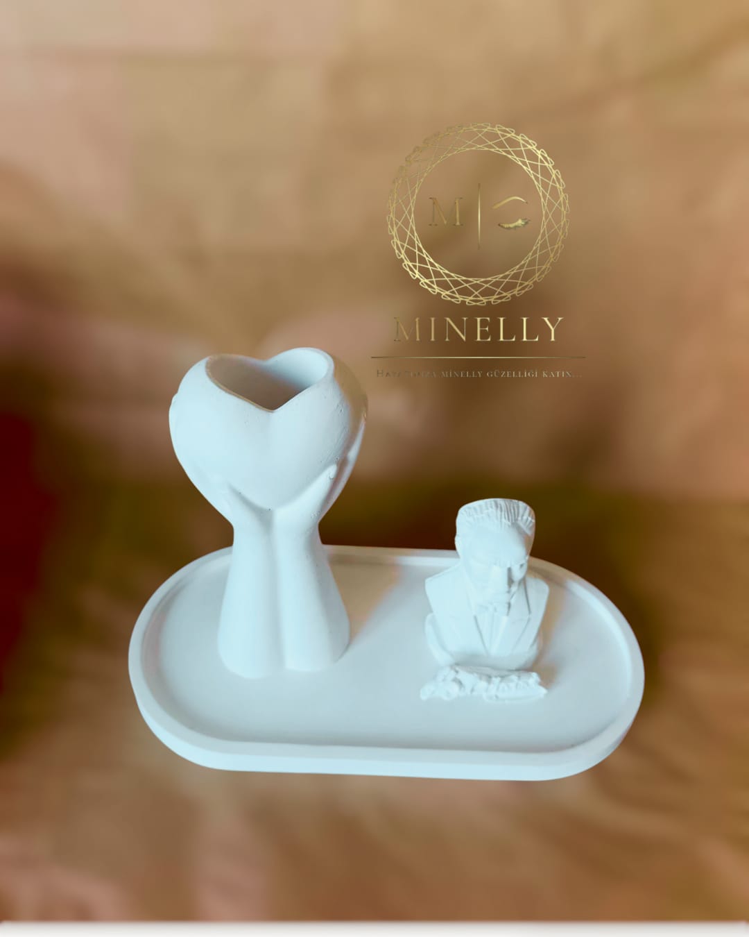 Minelly Kalpten Kalbe Dokunuş
