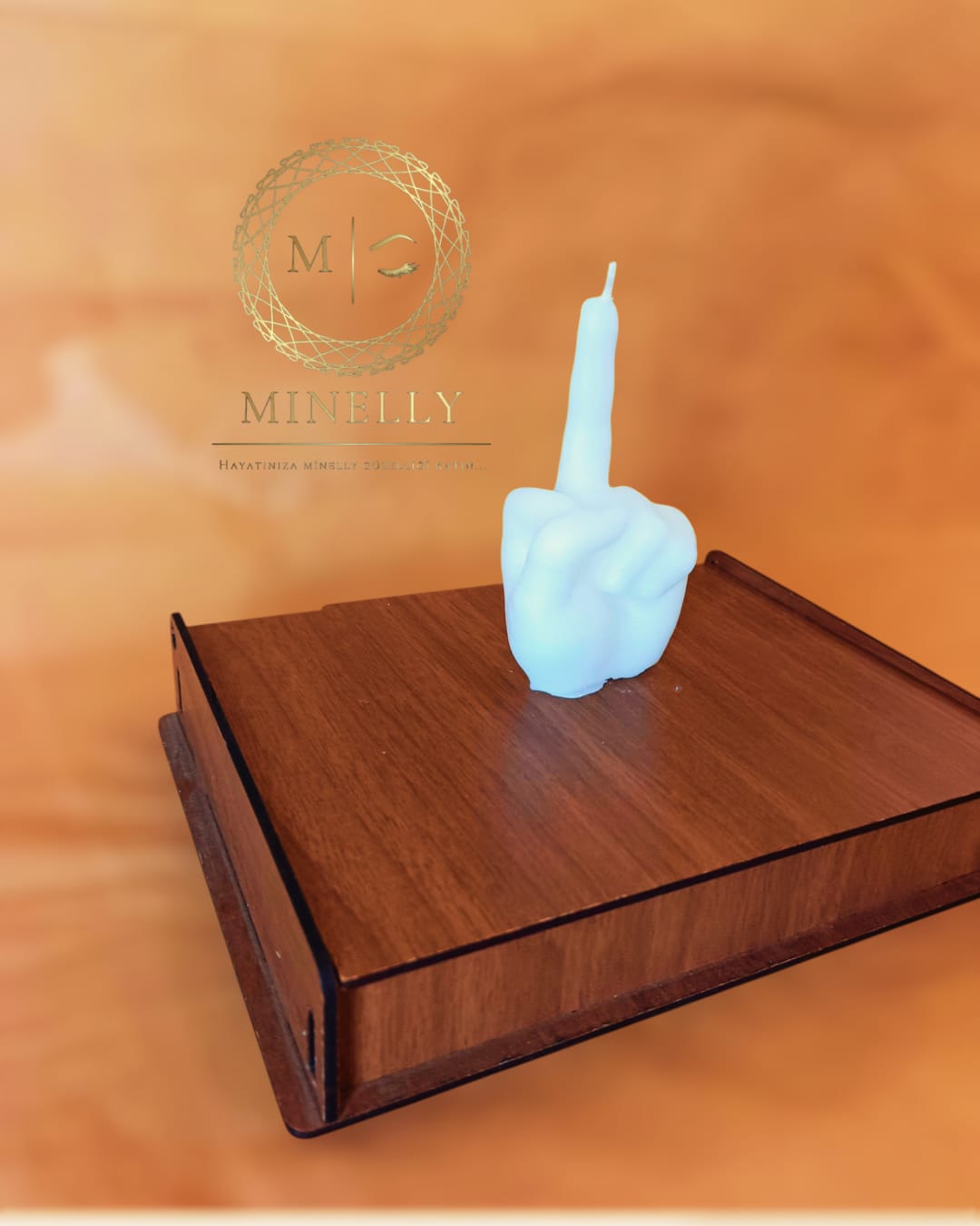 Minelly Bold Candle (Orta Parmak Mum)