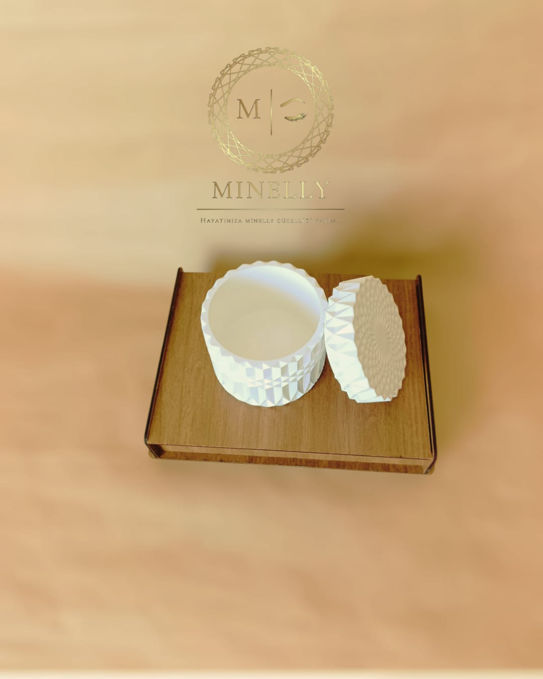 Minelly Prizma Box