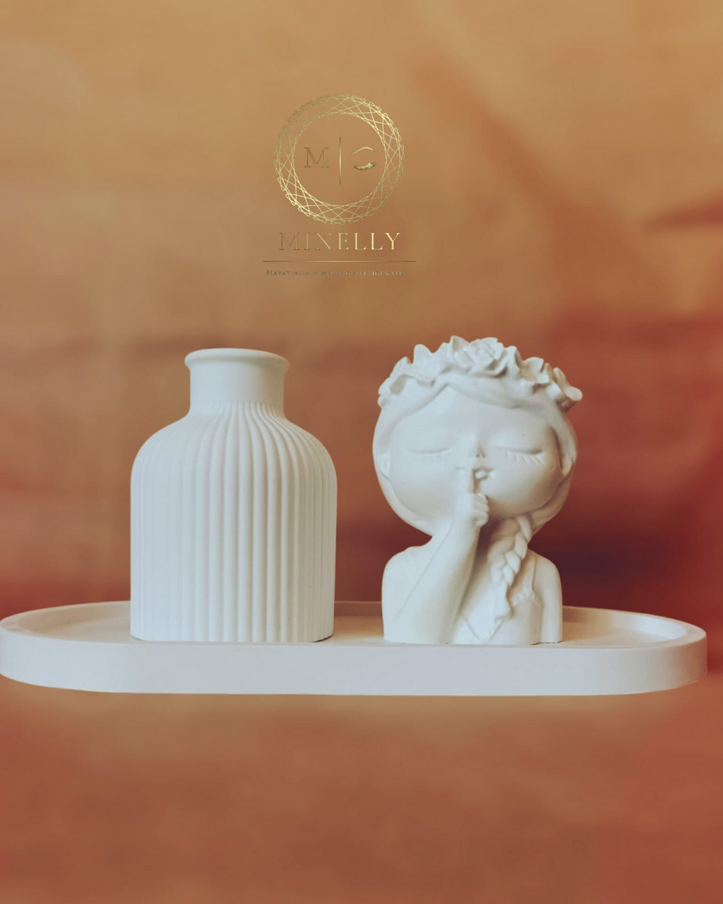 Minelly Sessizlik ve Zerafet