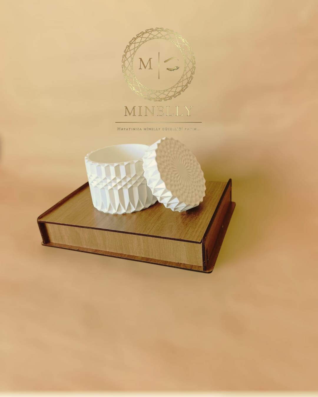 Minelly Prizma Box