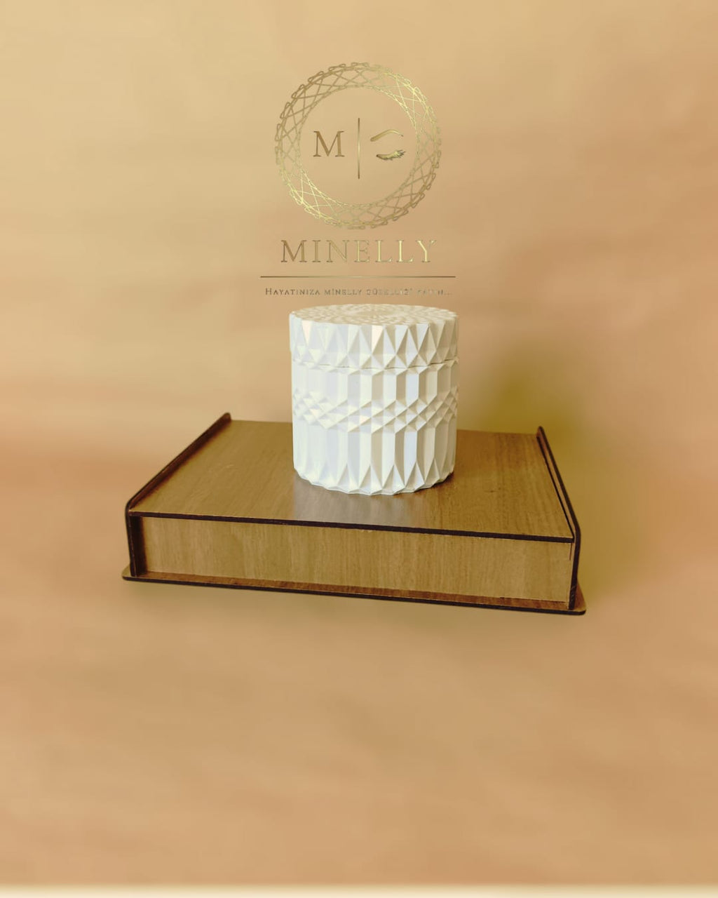 Minelly Prizma Box